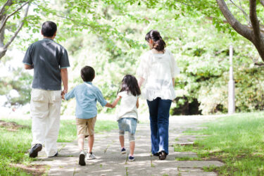 年金っていくらもらえるの？将来もらえる「年金額」を調べてみよう